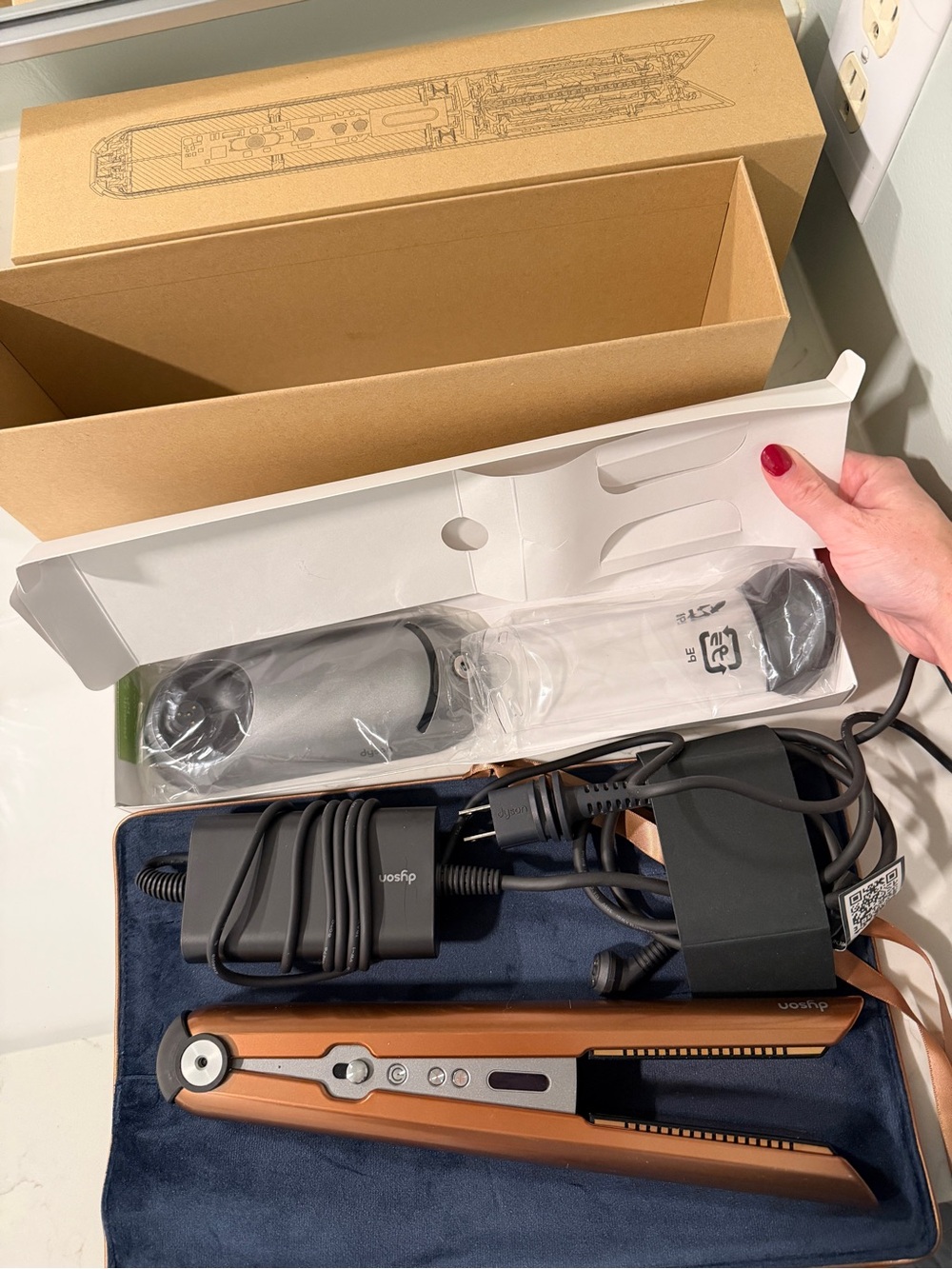 Dyson Corrale styler straightener (Copper/Nickel) - Picture 4 of 10